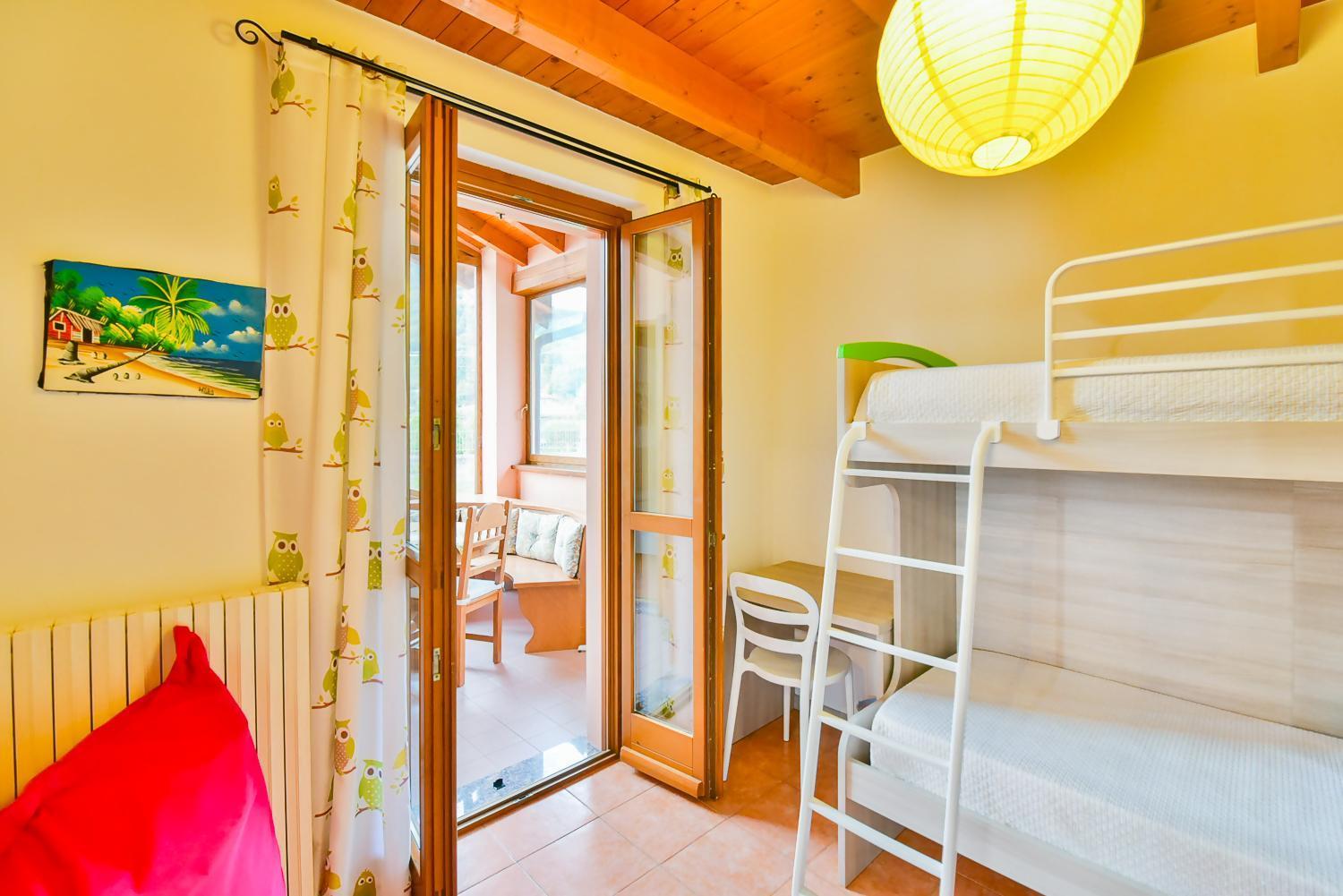 Jane E Jolie Holiday Home Private Swimming Pool Valbrona Екстериор снимка
